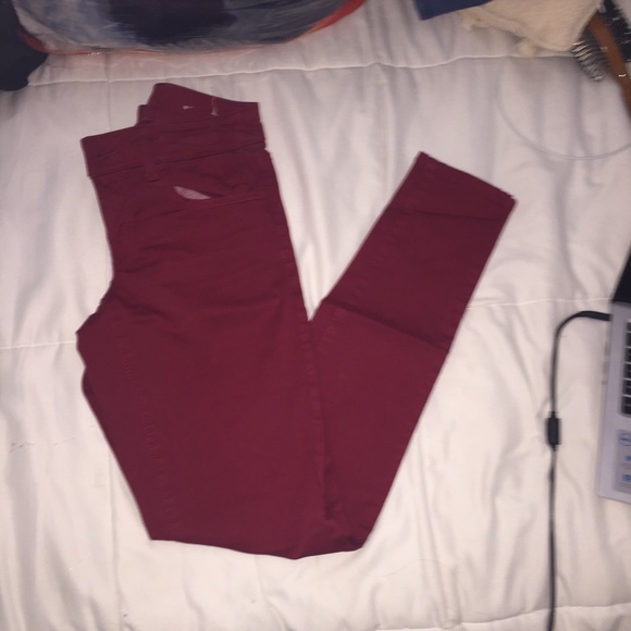 American Eagle Outfitters Denim - NWOT AE Maroon Jegging